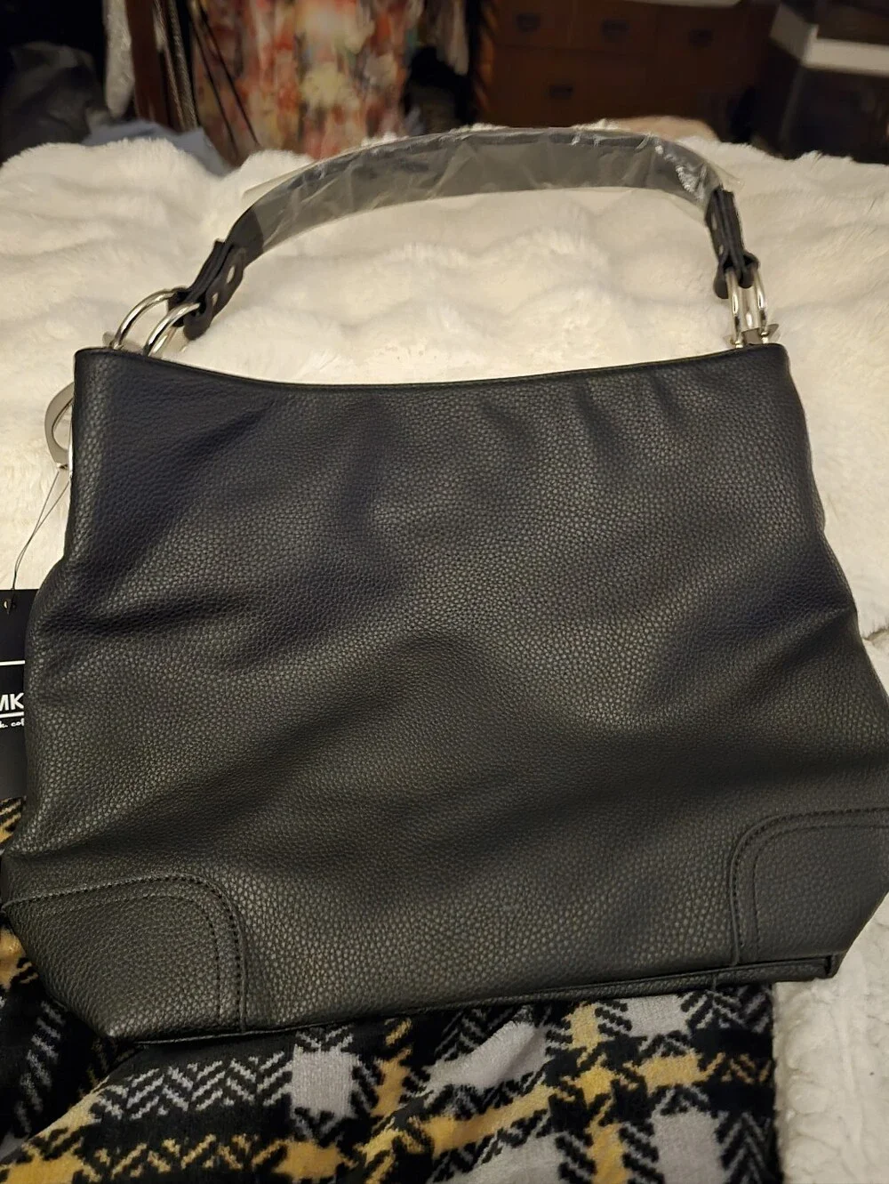 Black Women's Shoulder Bag with Wristlet Pouch